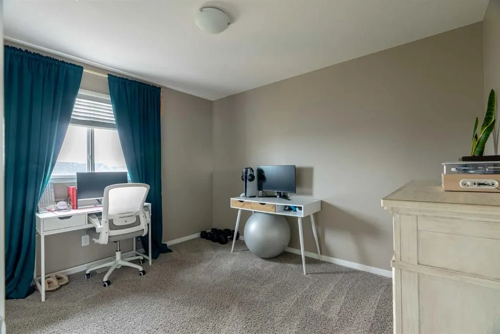 711 Beacon Hill Drive Drive, #14