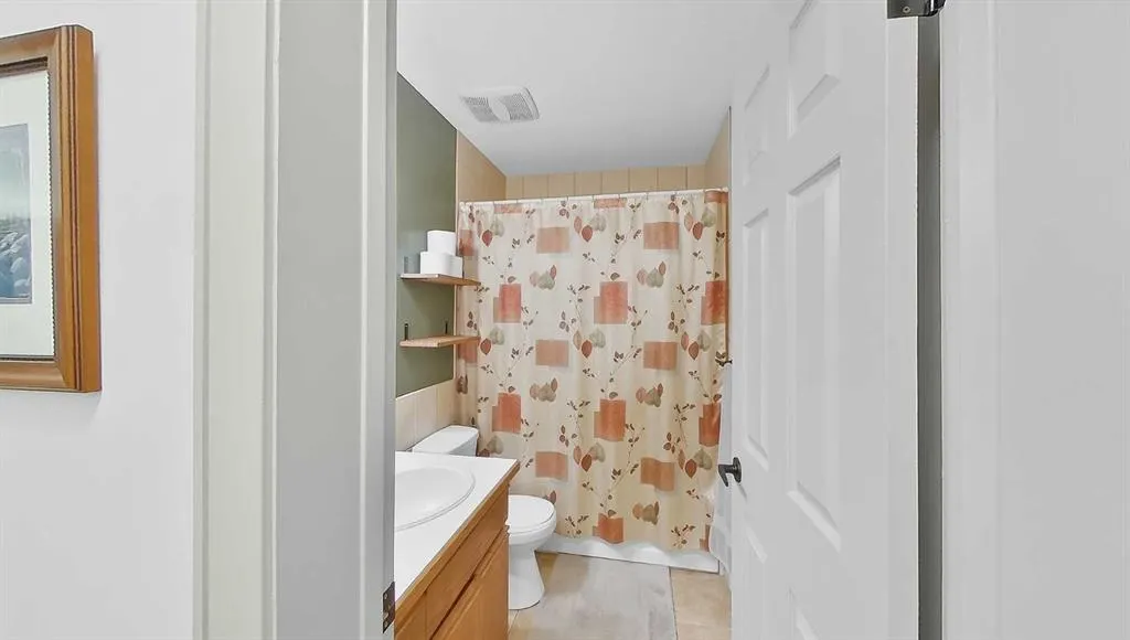 390050 RANGE ROAD 8-4