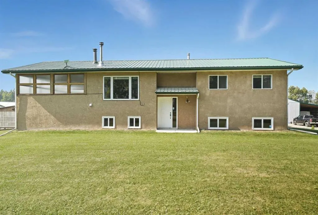 390050 RANGE ROAD 8-4