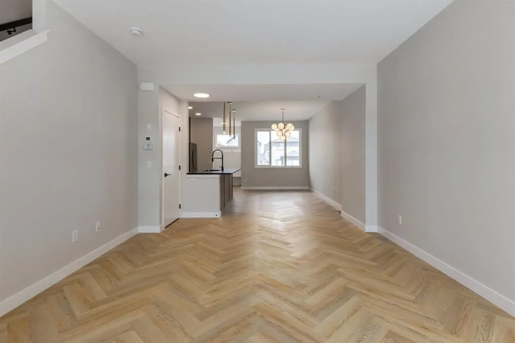 307 Sora Terrace SE