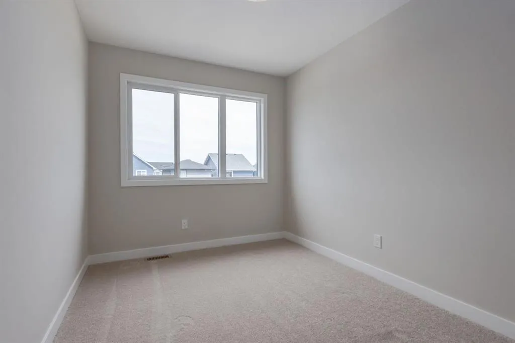 307 Sora Terrace SE