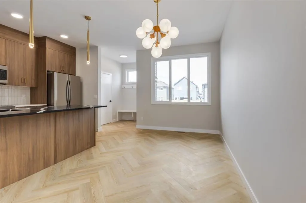 307 Sora Terrace SE