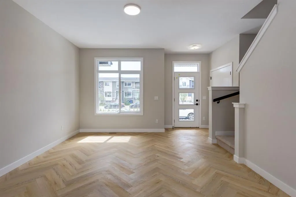 307 Sora Terrace SE