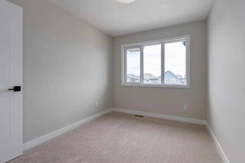307 Sora Terrace SE