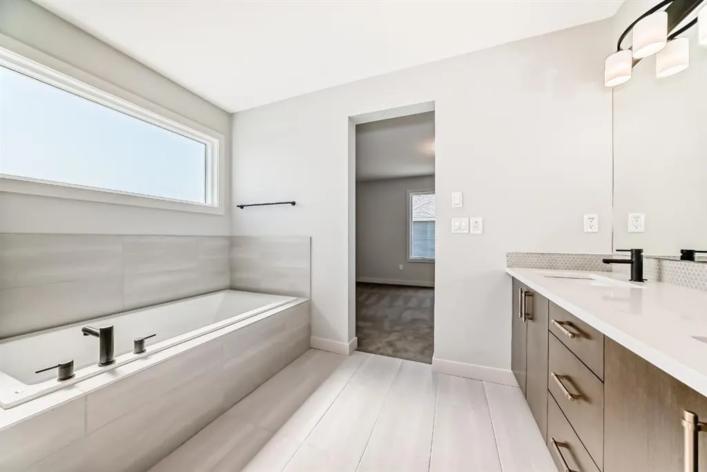 130 Saddlebred Place