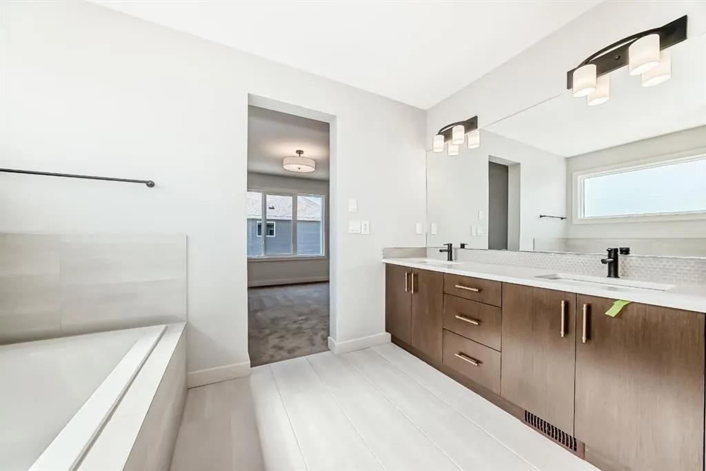 130 Saddlebred Place