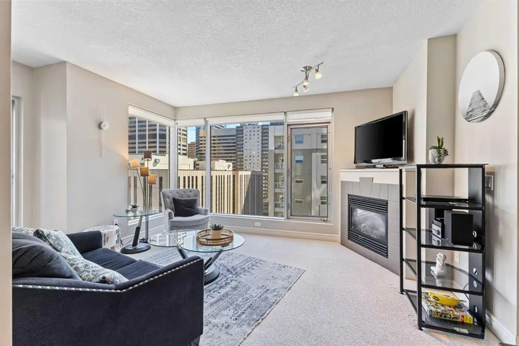 910 5 Avenue SW, #1106