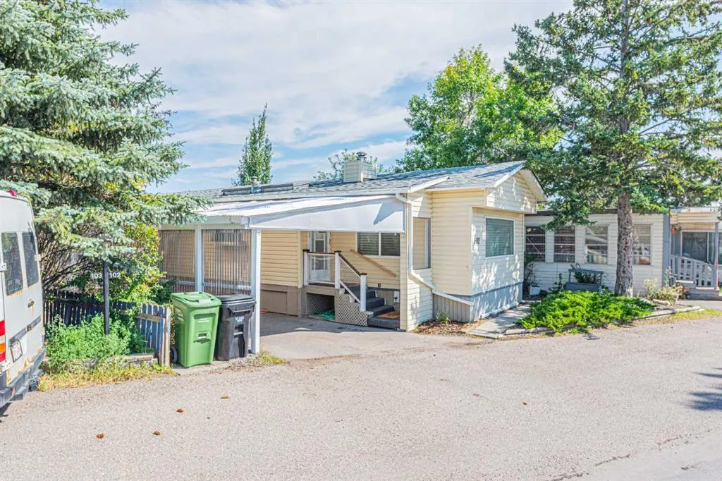 3223 83 Street NW, #102