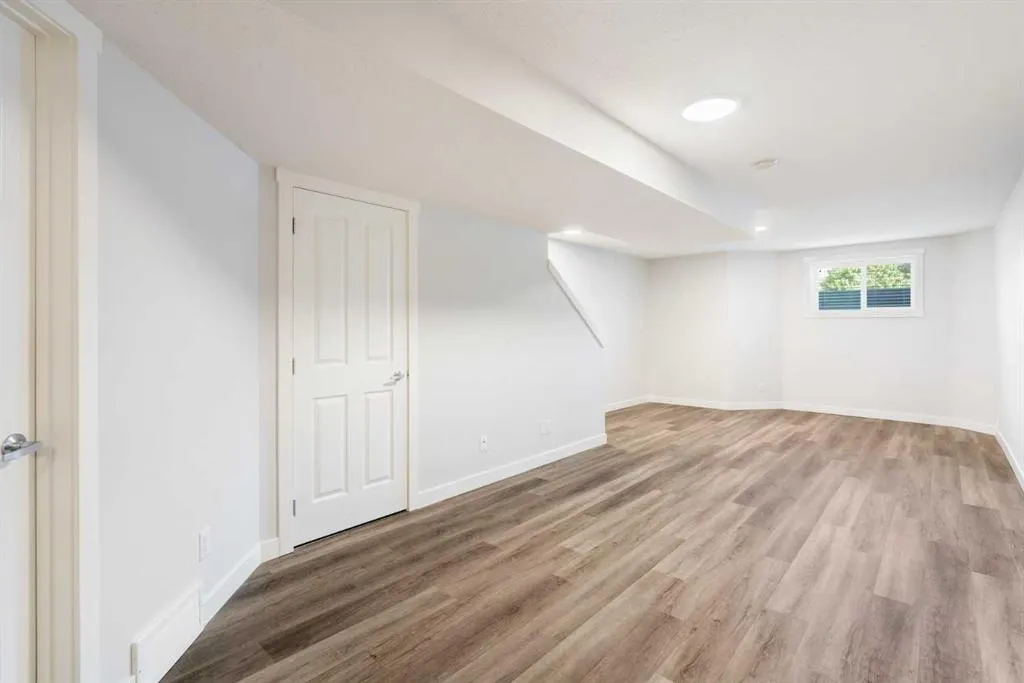 119 Aspen Hills Drive SW