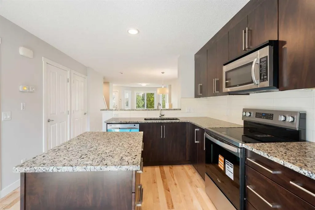 119 Aspen Hills Drive SW