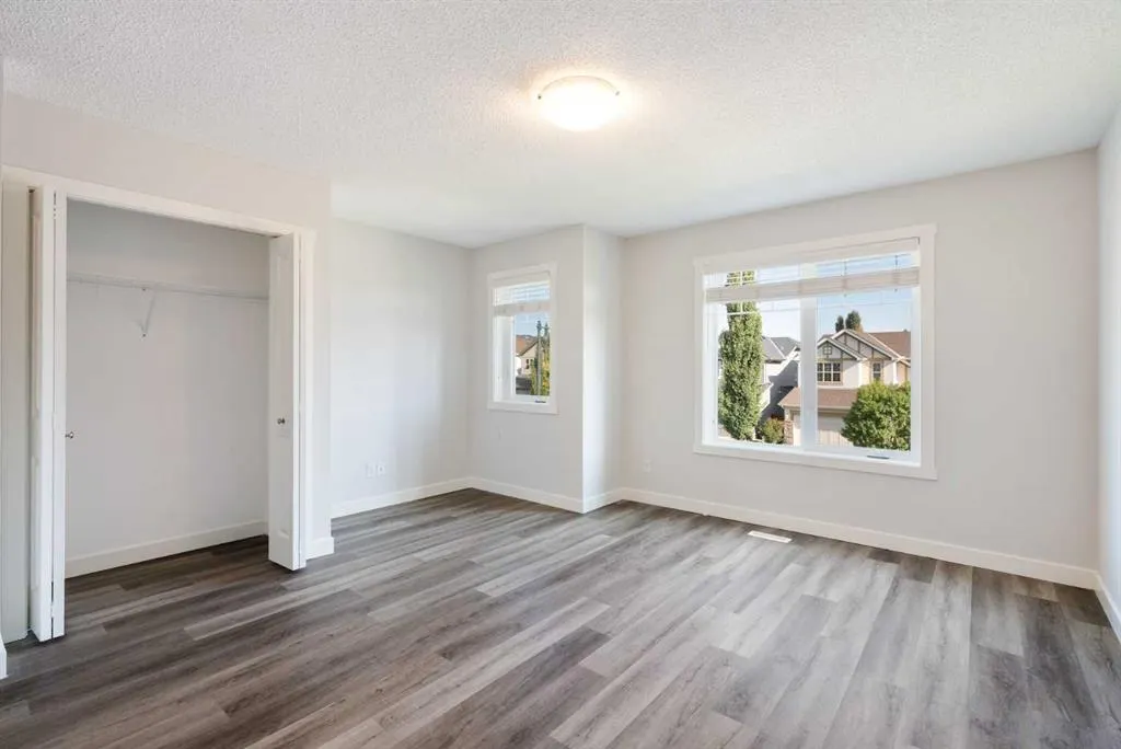 119 Aspen Hills Drive SW
