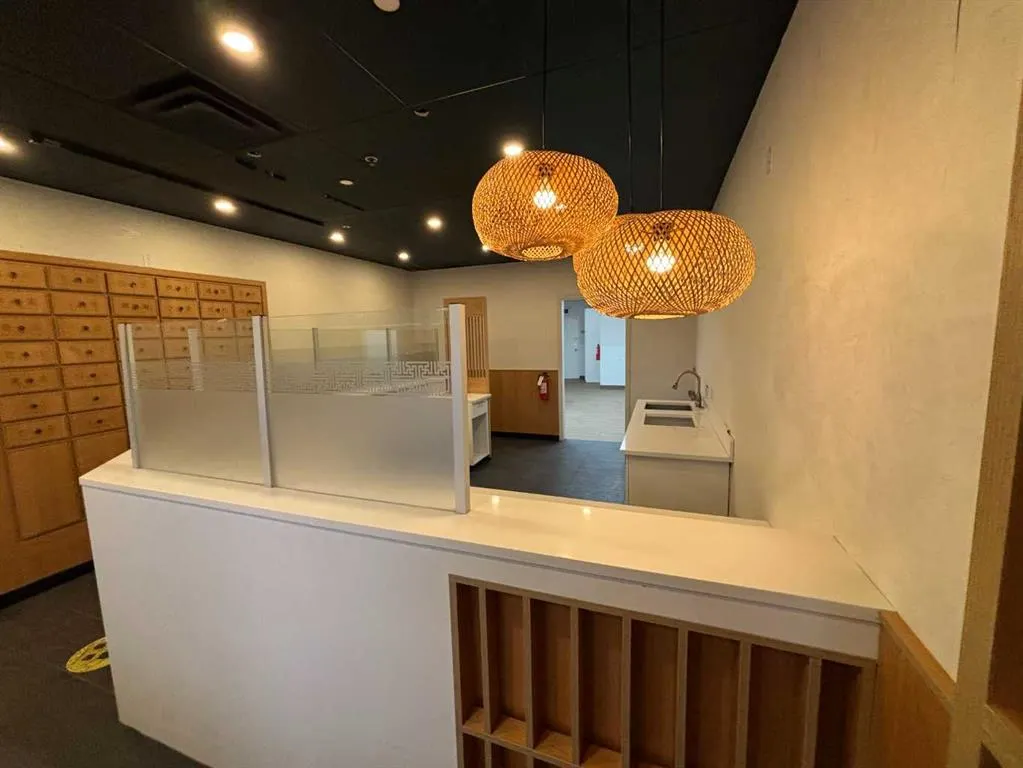 1015 Centre Street NW, #18