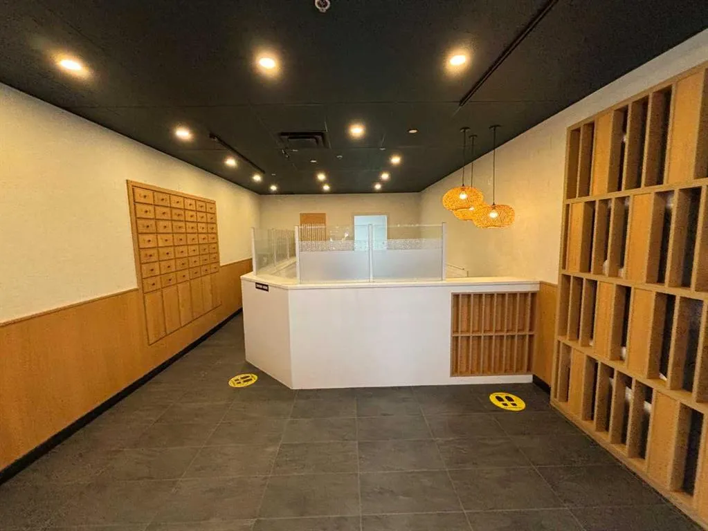 1015 Centre Street NW, #18