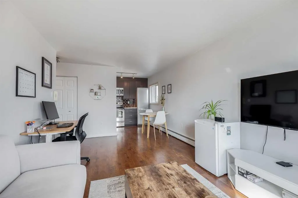 1811 18A Street SW, #302