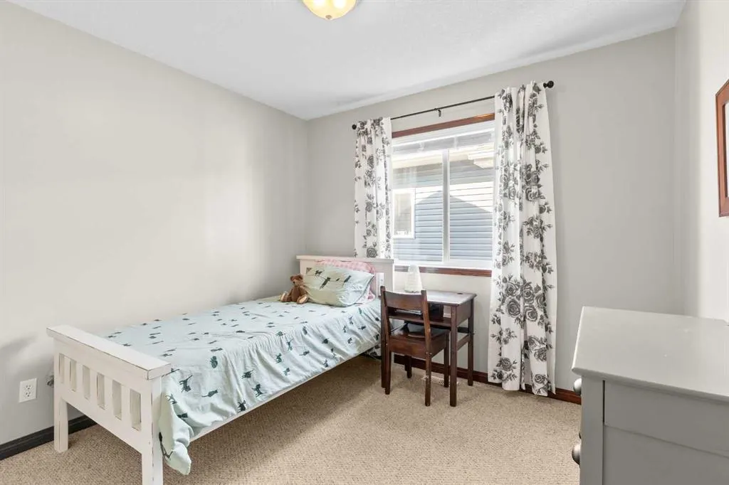 149 Tanner Close SE