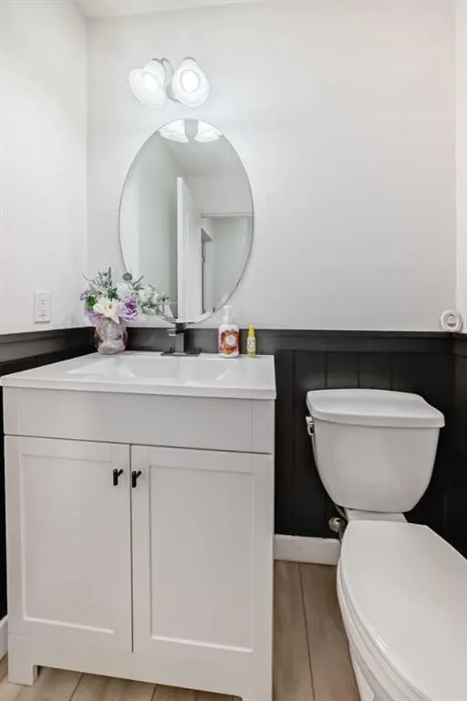 332 Ranch Close