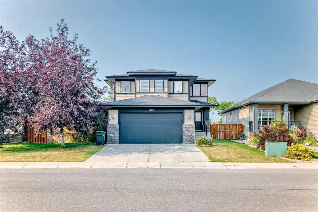 332 Ranch Close