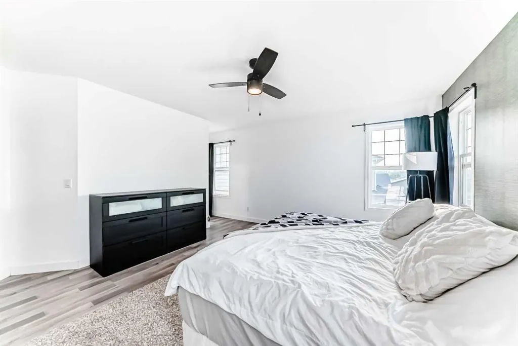 332 Ranch Close