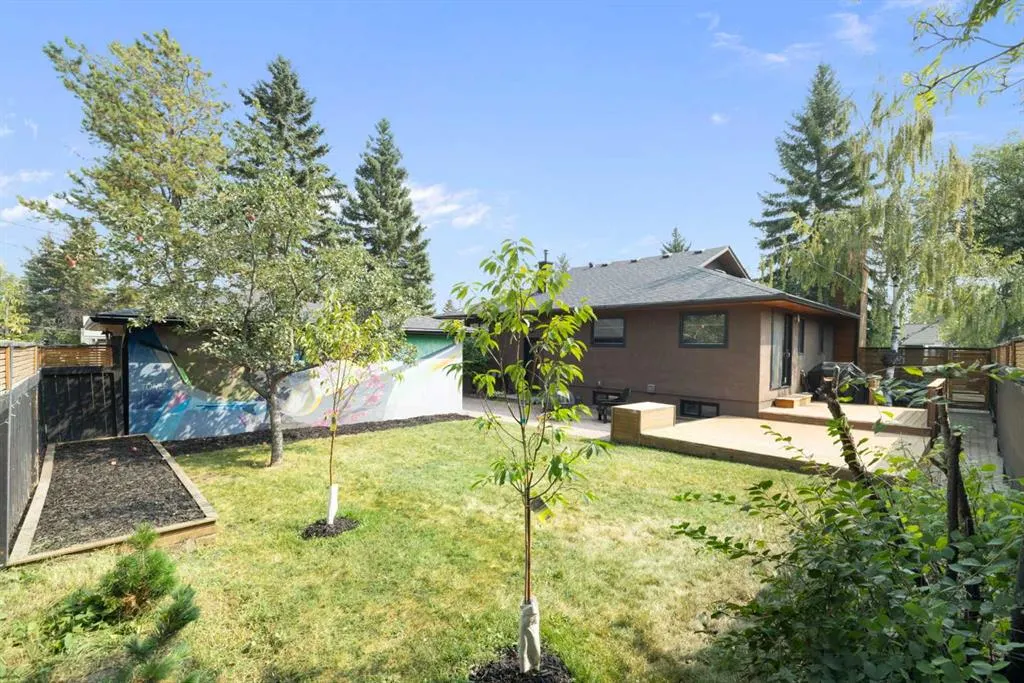 28 Glamorgan Drive SW
