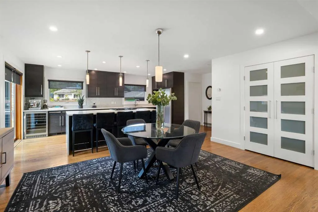 28 Glamorgan Drive SW