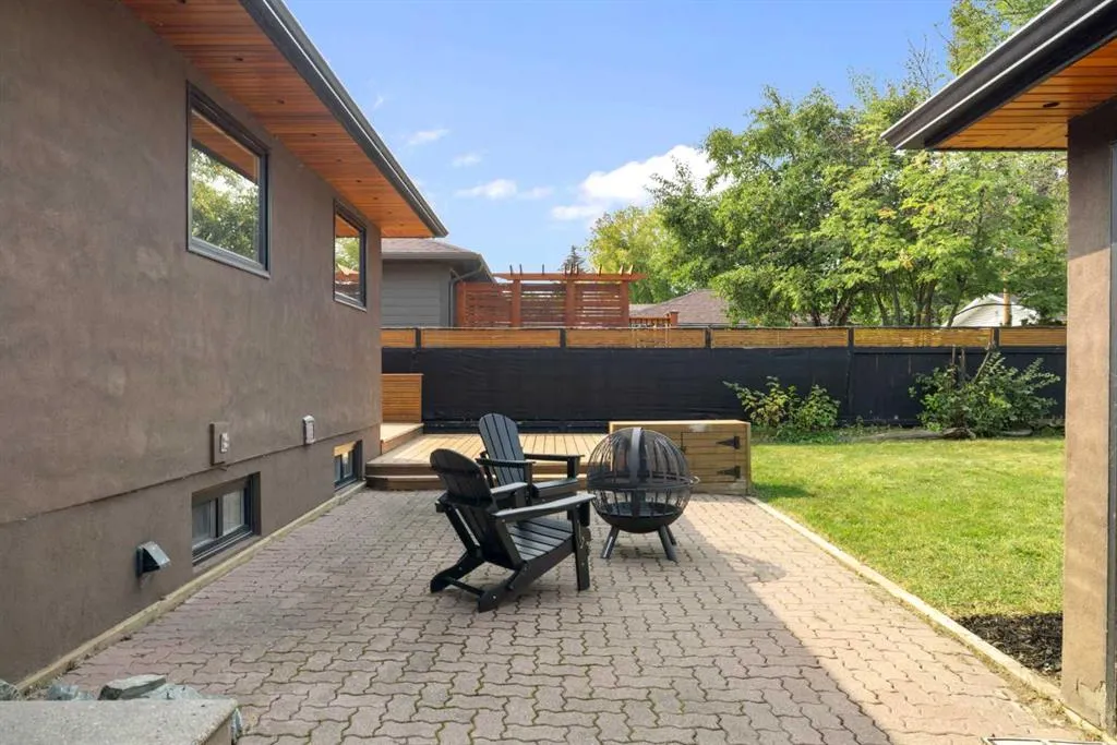 28 Glamorgan Drive SW