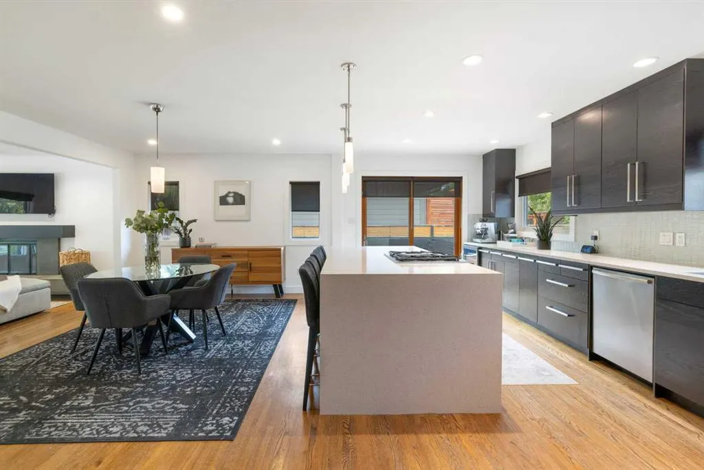 28 Glamorgan Drive SW