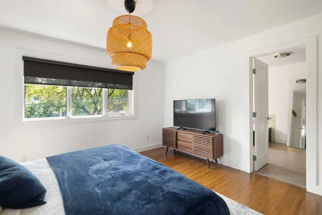 28 Glamorgan Drive SW