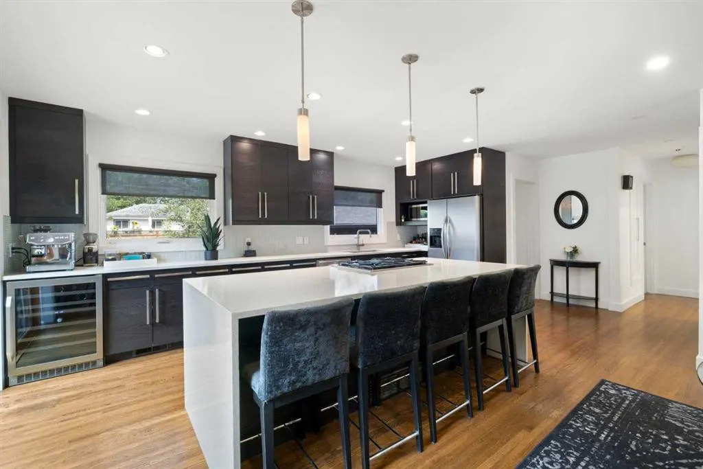 28 Glamorgan Drive SW