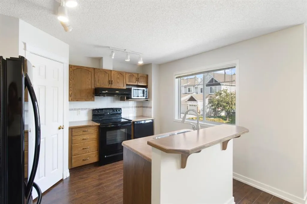 144 Hidden Creek Gardens NW