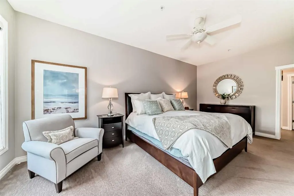 14 Hemlock Crescent SW, #7204