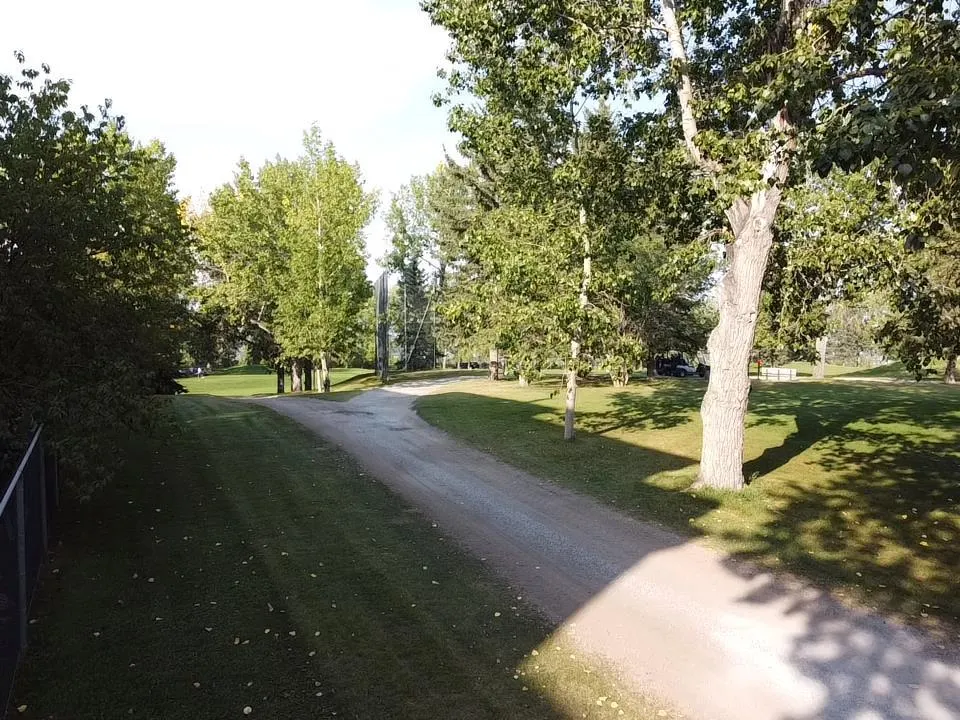 14 Hemlock Crescent SW, #7204