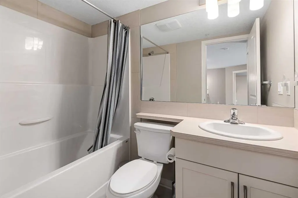 406 Cranberry Park SE, #305