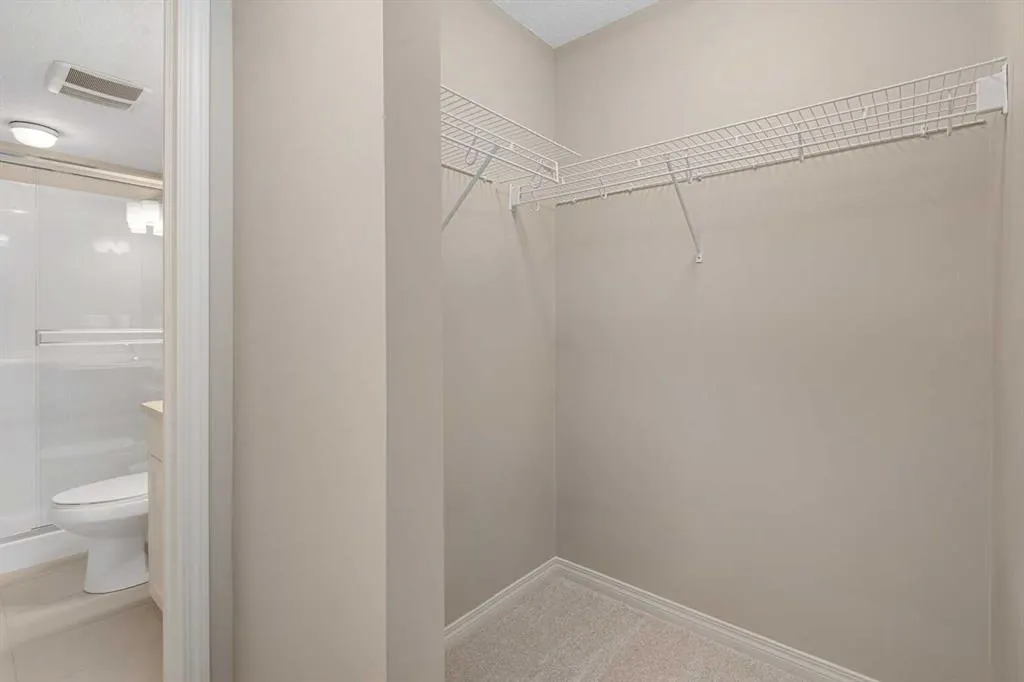 406 Cranberry Park SE, #305