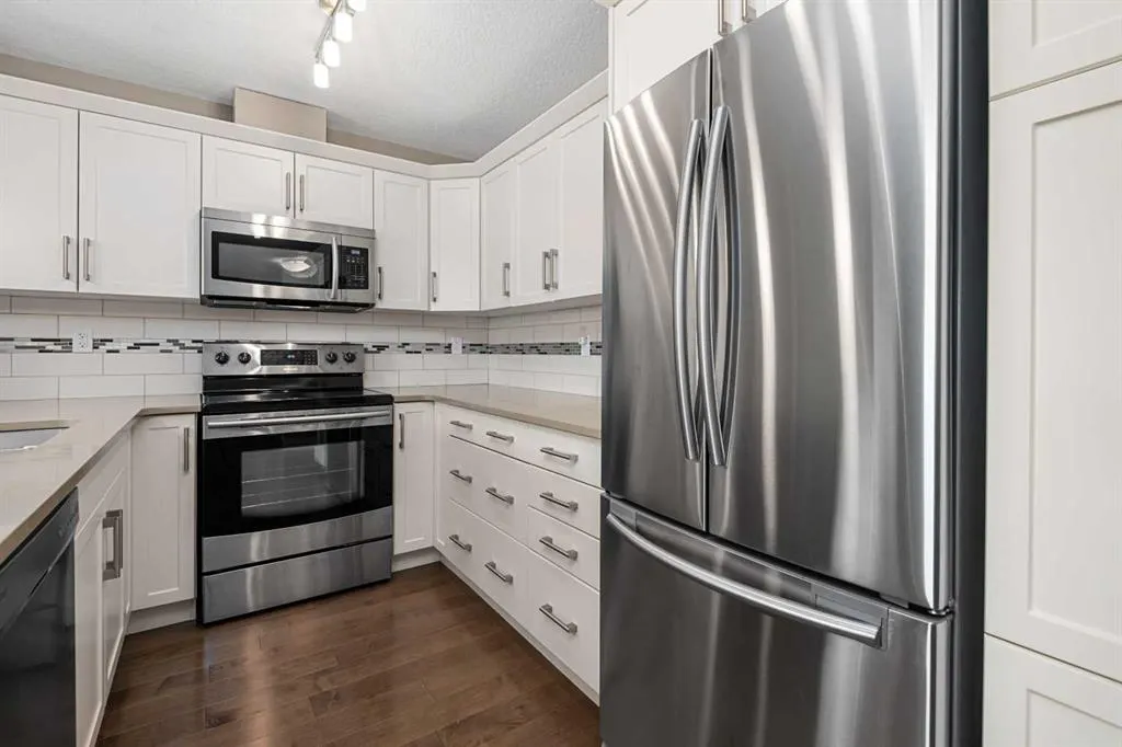 406 Cranberry Park SE, #305