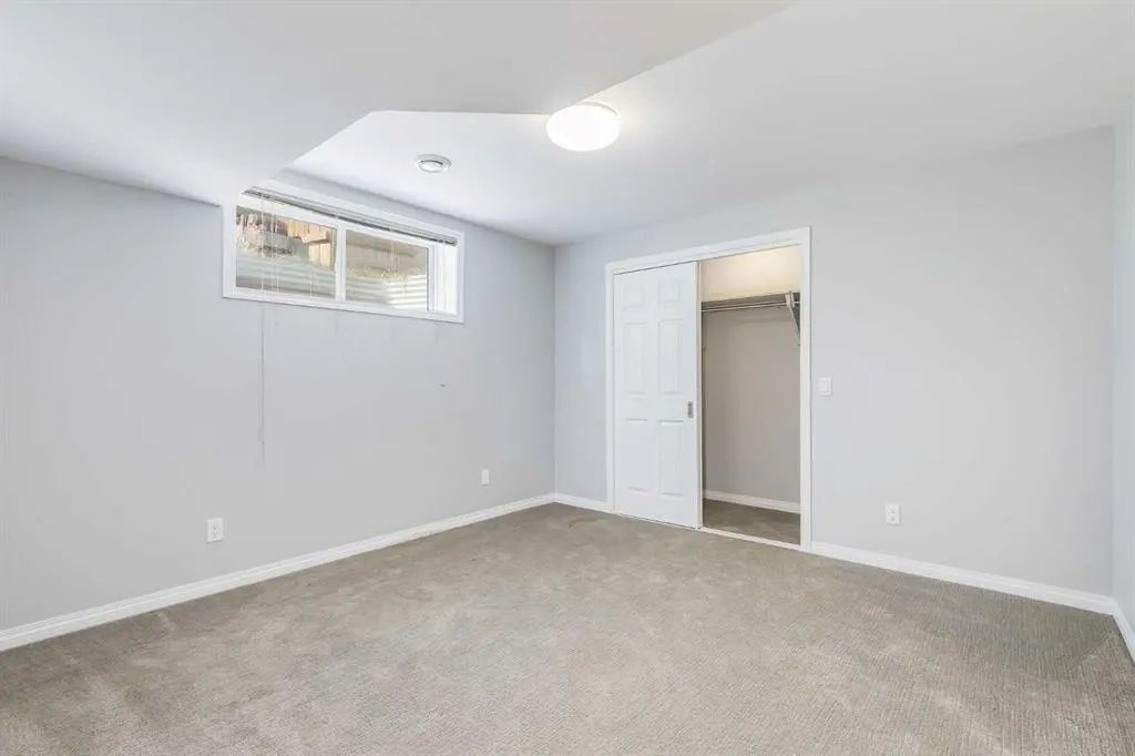 260 Covepark Rise NE