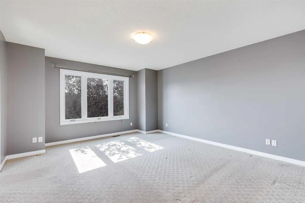 260 Covepark Rise NE