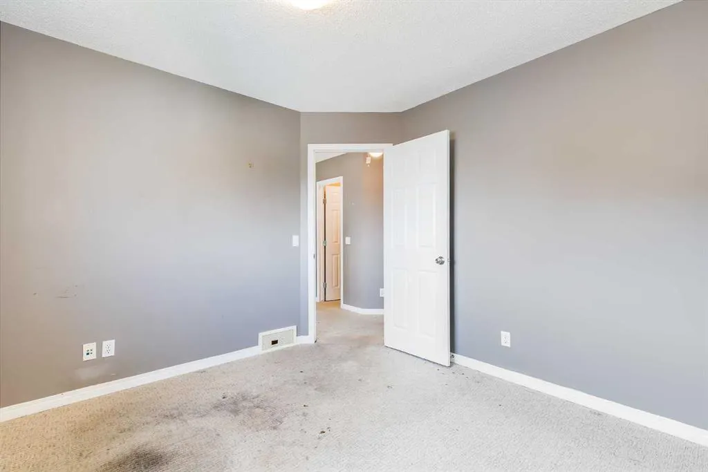 260 Covepark Rise NE