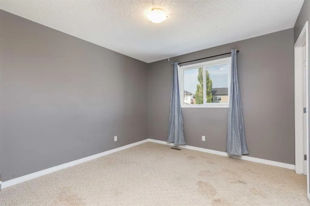 260 Covepark Rise NE