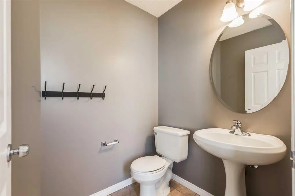 260 Covepark Rise NE