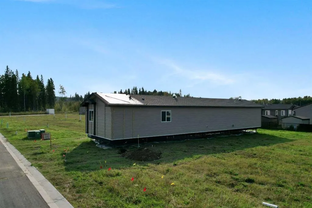 18 Shoreline Drive