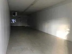 8 commercial court
