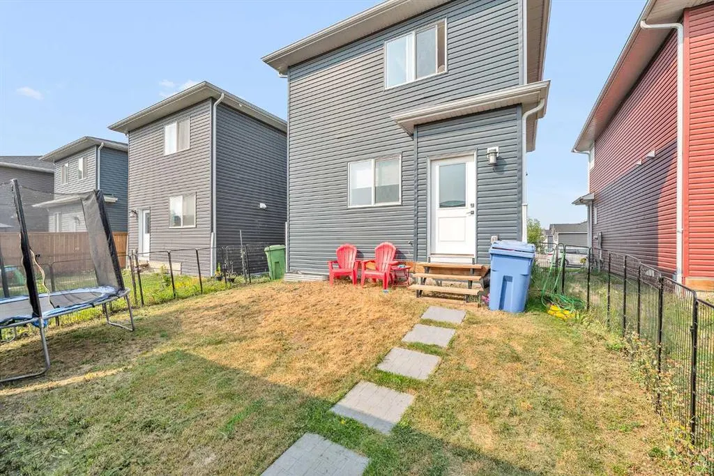 236 Chelsea Manor