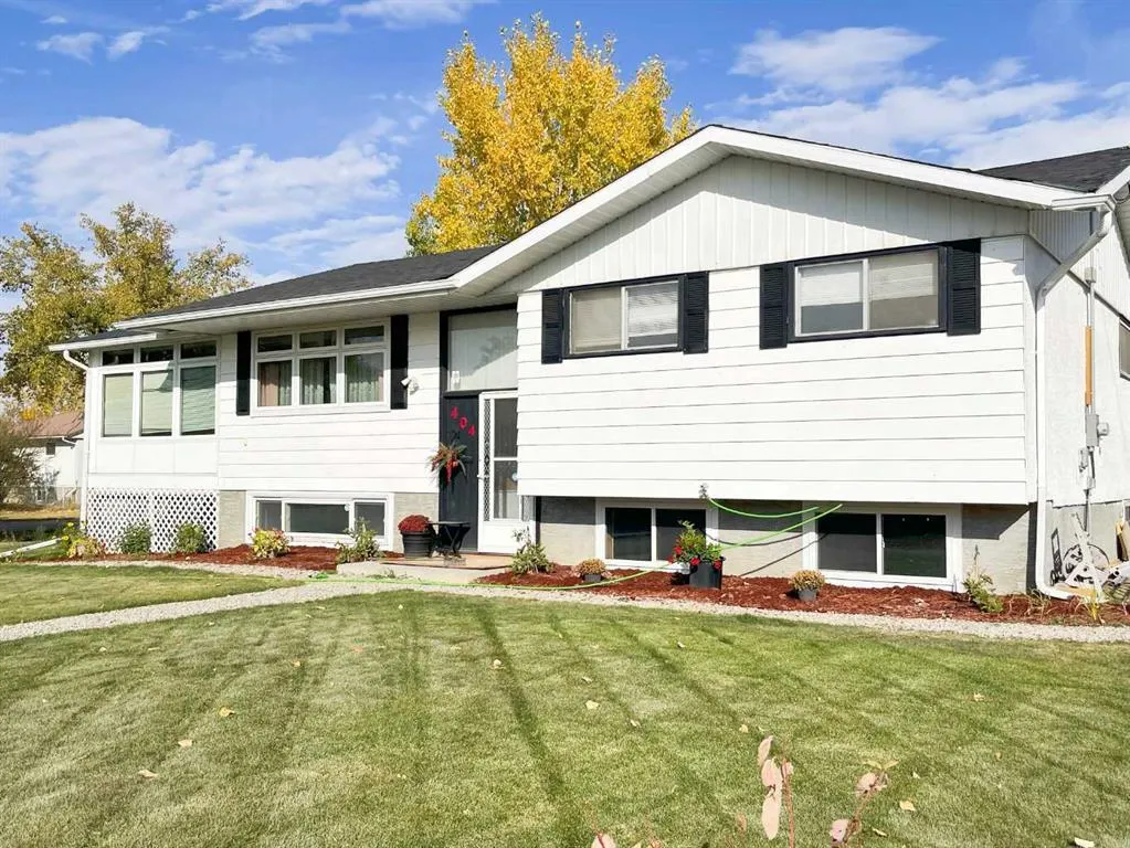 404 Whitney