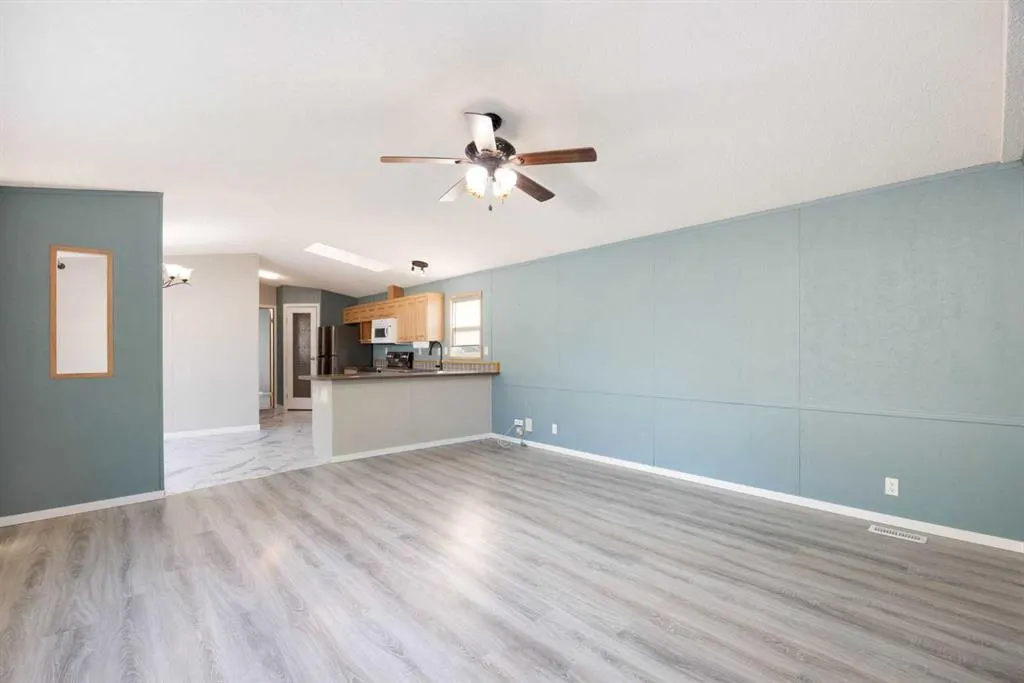 137 Grenfell Crescent