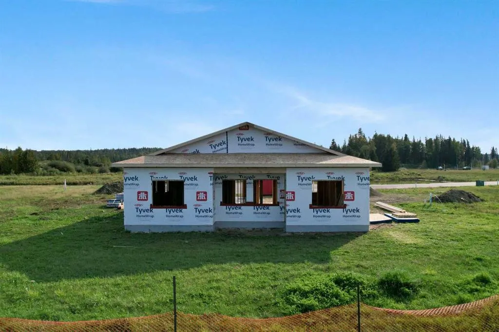 54 Lakeview Place