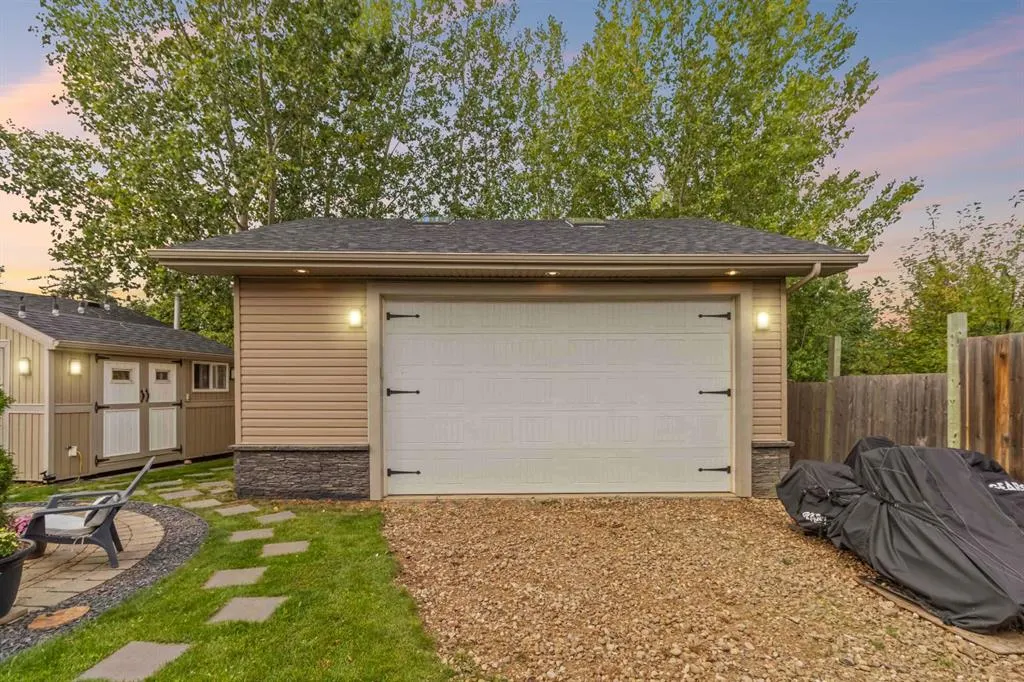 141 Hillcrest Drive
