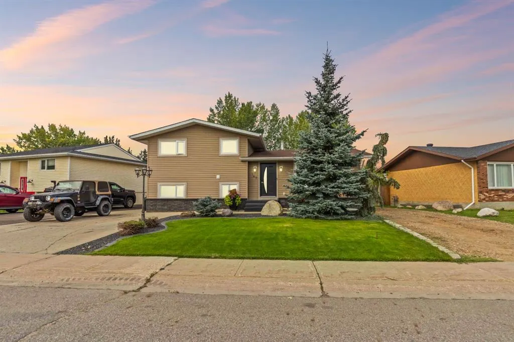 141 Hillcrest Drive