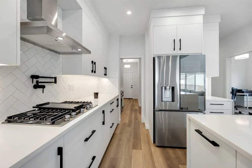 28 Carringvue Passage NW