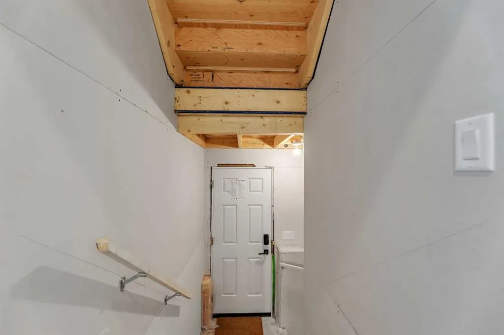 28 Carringvue Passage NW