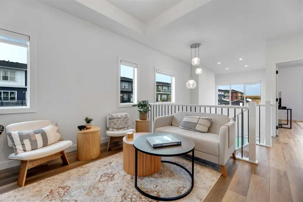 28 Carringvue Passage NW